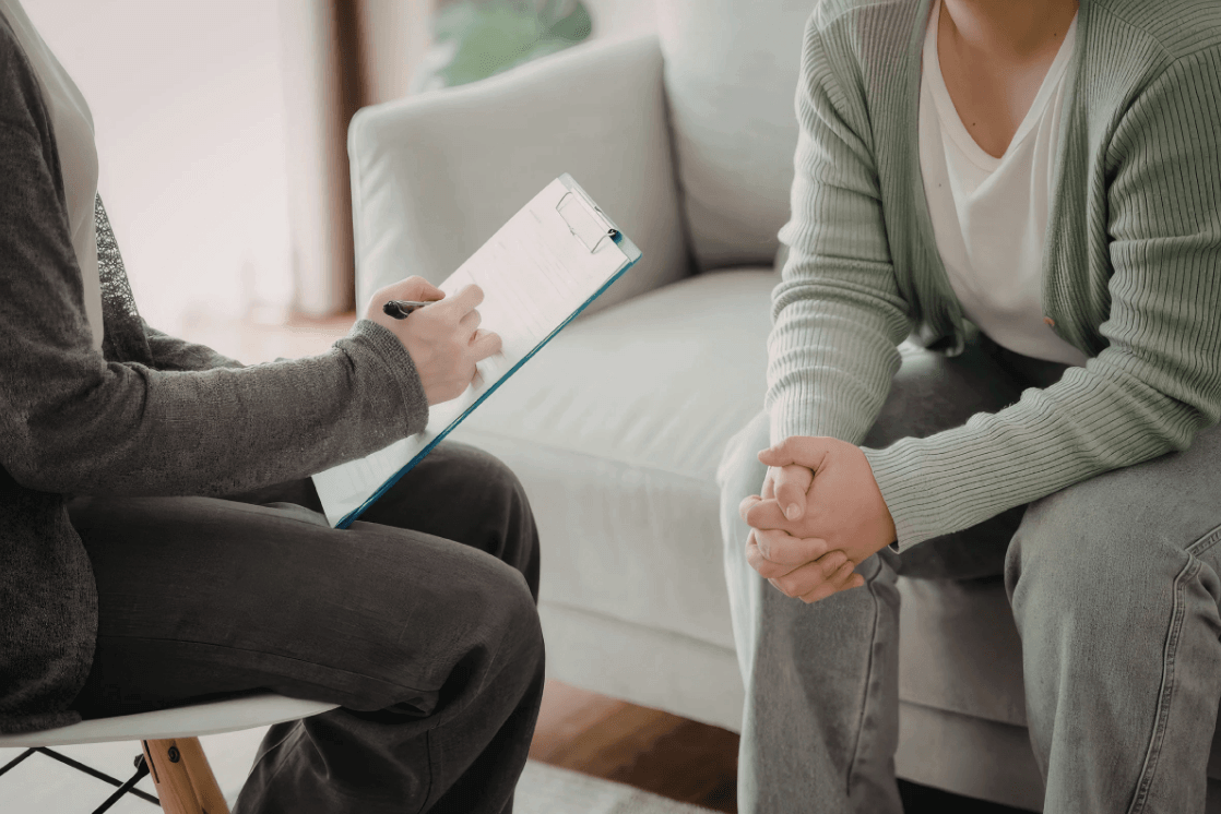 Navigating Ethical Dilemmas in Therapy