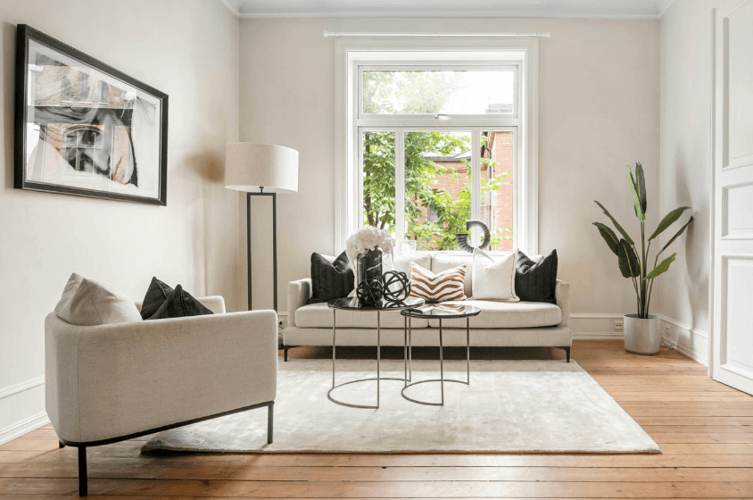 Office Minimalism in Therapy