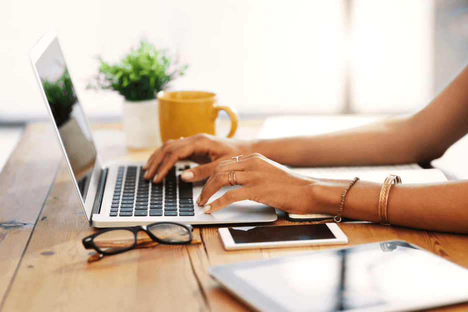 How Therapists Can Use the Summer to Invest in Professional Growth